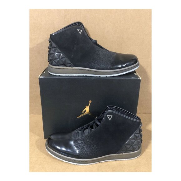 Jordan Instigator 705076-003 Colorway: Black/Wolf Grey - Picture 5 of 8